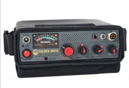 Глубинный металлоискатель Golden Mask Deep Hunter Pro 7 рамка 125х125см, штанга телескопическая, катушка 58 см